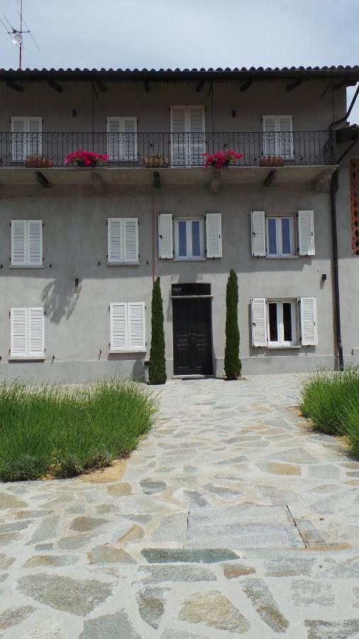 Sotto La Vigna Charm Stay Adults Only Vacation Suite Montegrosso dʼAsti Extérieur photo